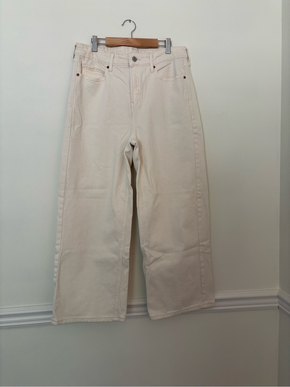 Women's Wide-Leg Jeans in Cream